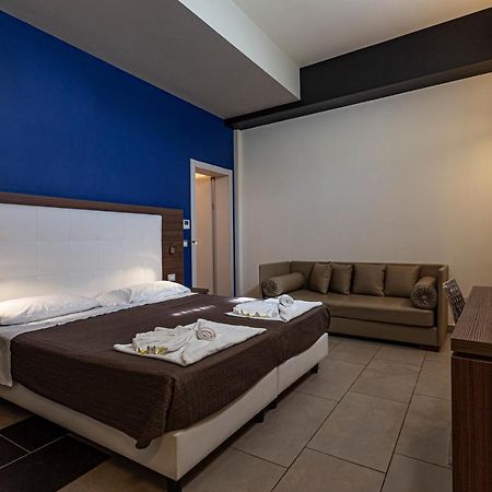 Hotel Don Giovanni Avola Bagian luar foto