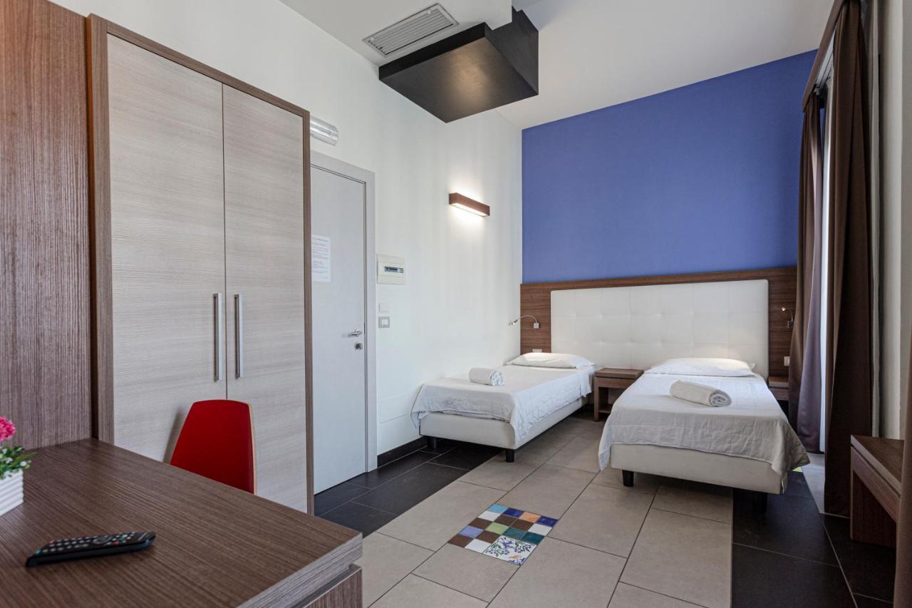 Hotel Don Giovanni Avola Bagian luar foto