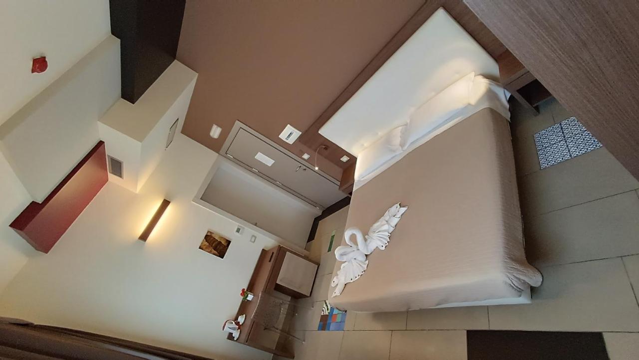 Hotel Don Giovanni Avola Bagian luar foto