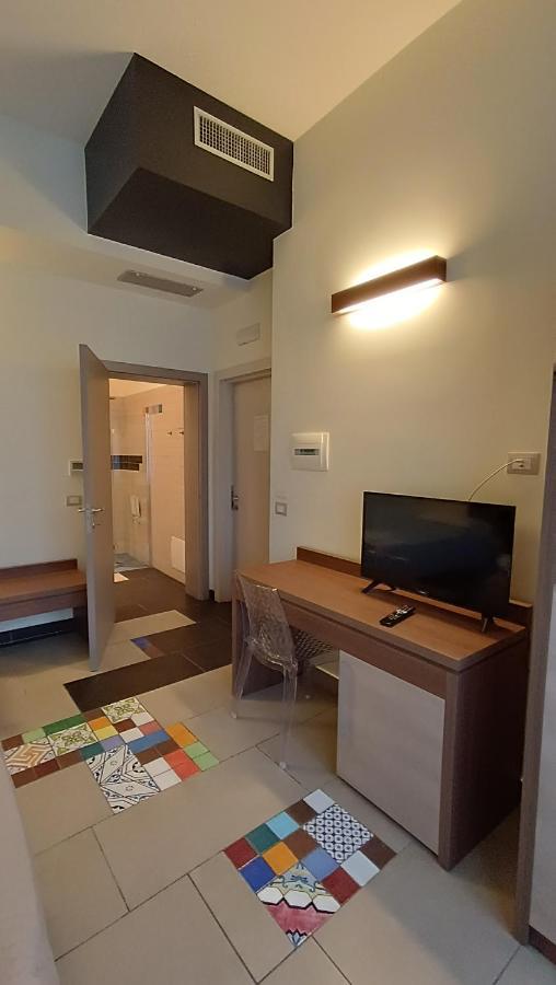 Hotel Don Giovanni Avola Bagian luar foto
